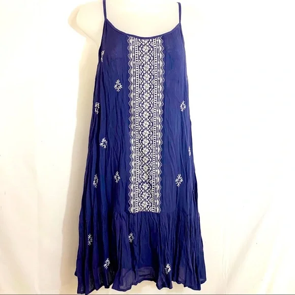 Pure by Exist | Boutique Dress with Embroidered Accent - Picture 1 of 7